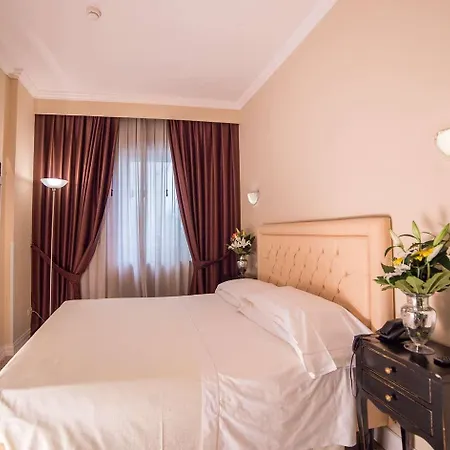 Patavium Otel 3*