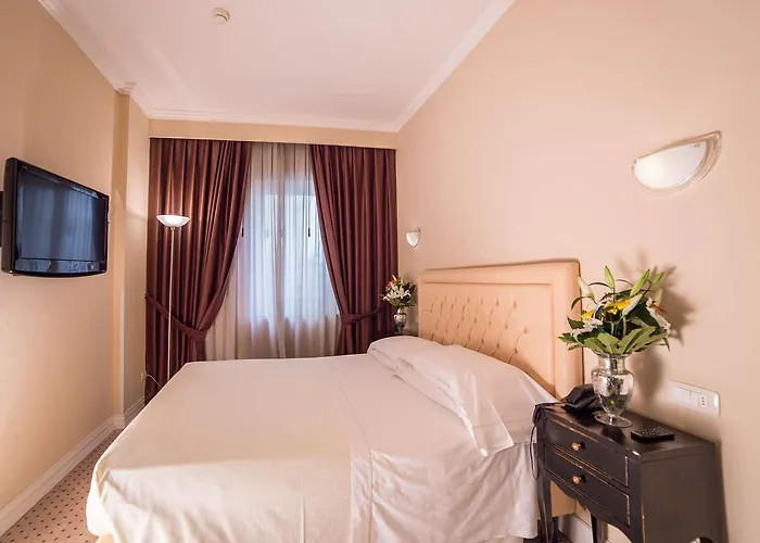 Patavium Szálloda 3*